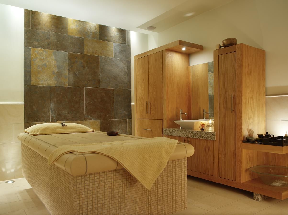Отель Aghadoe Heights Hotel & Spa Килларни